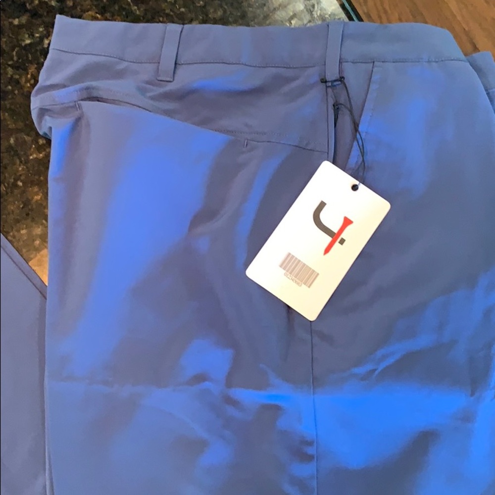 NWT Short Par 4 Pavin Golf Pants